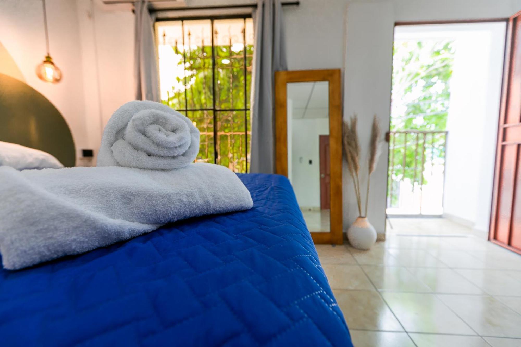 Friendly House Hotel Santa Tecla Exterior photo