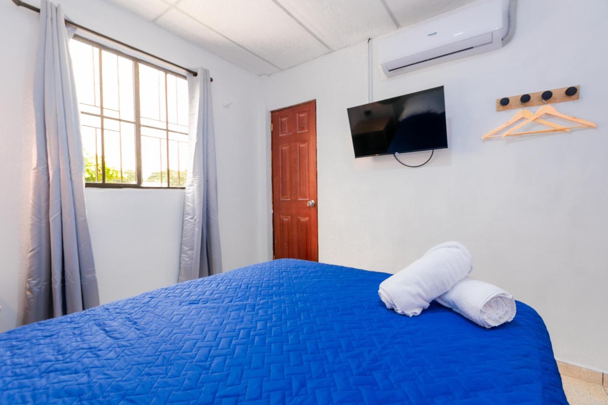 Friendly House Hotel Santa Tecla Exterior photo